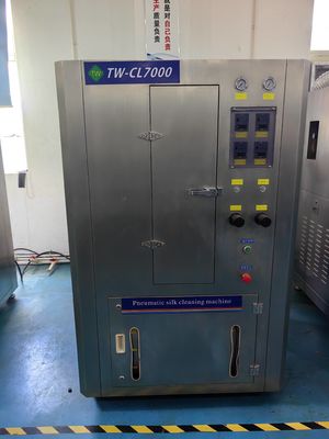 Automatische Sprühreinigungsmaschine Langlebig 85L 400Kg Für Industrie